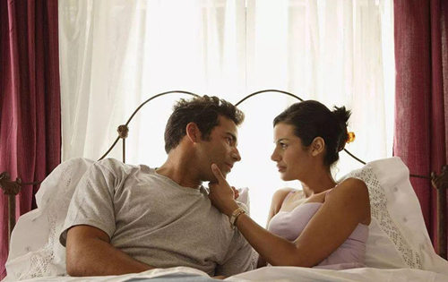 做俯卧撑可以治早射 做俯卧撑可以治早射